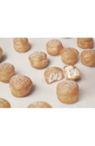 Dairy cream profiteroles